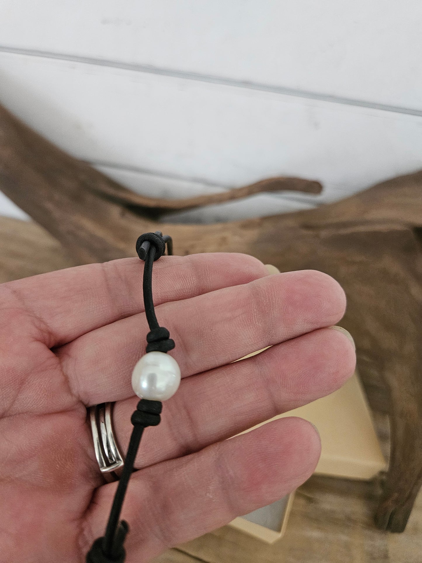 Boho Leather Choker Necklace with 10mm Freshwater Pearl