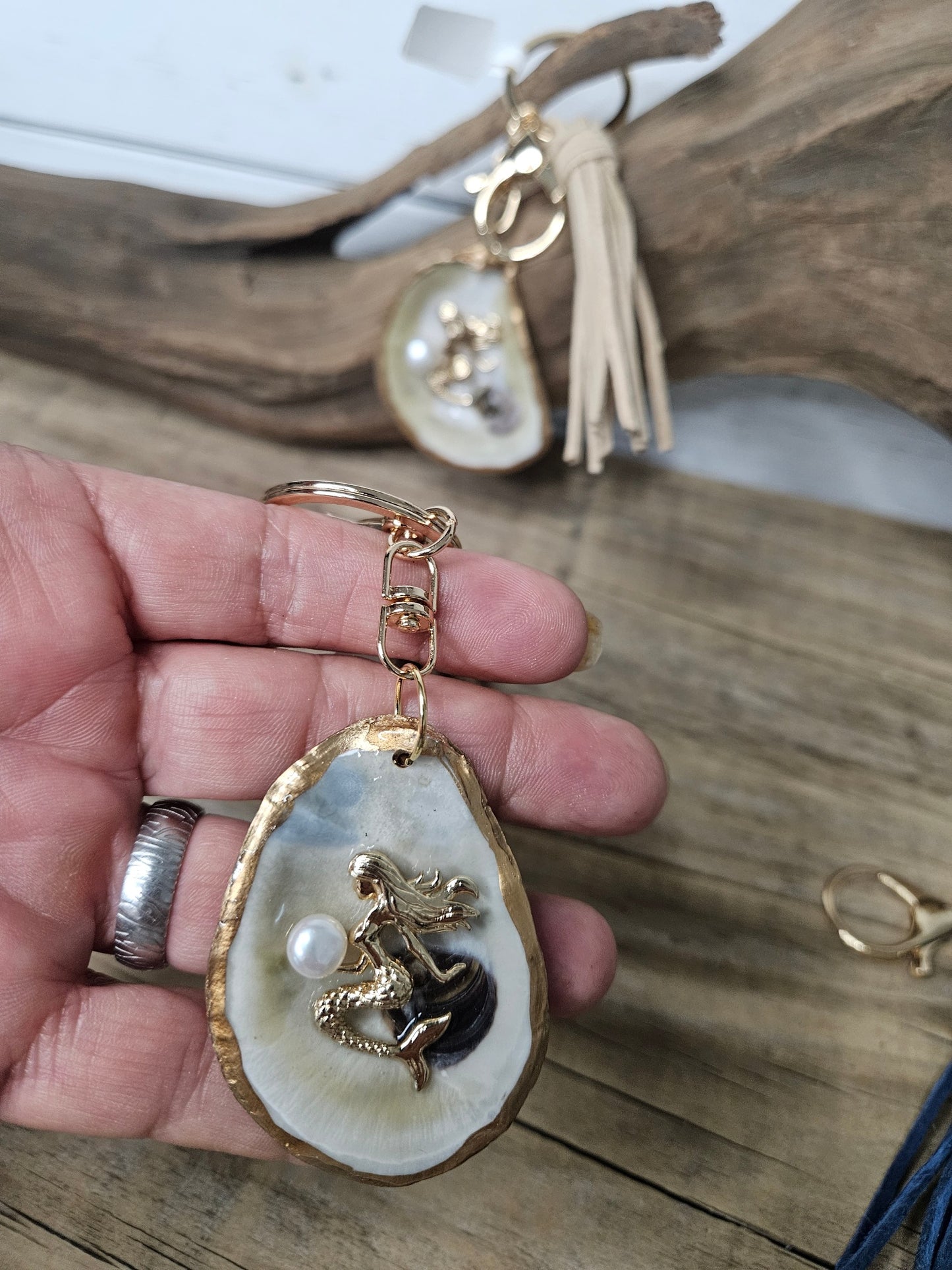 Mermaid Oyster Shell Tassel Keychain | Coastal Boho Purse Charm