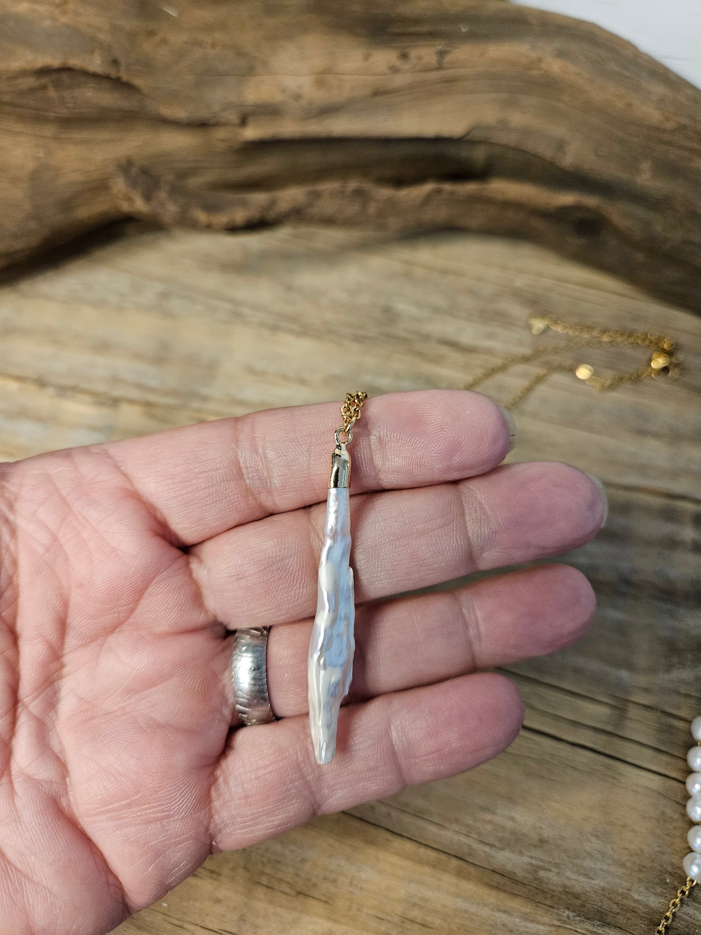 Biwa Stick Freshwater Pearl Necklace Pendent