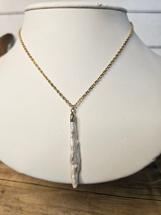 Biwa Stick Freshwater Pearl Necklace Pendent