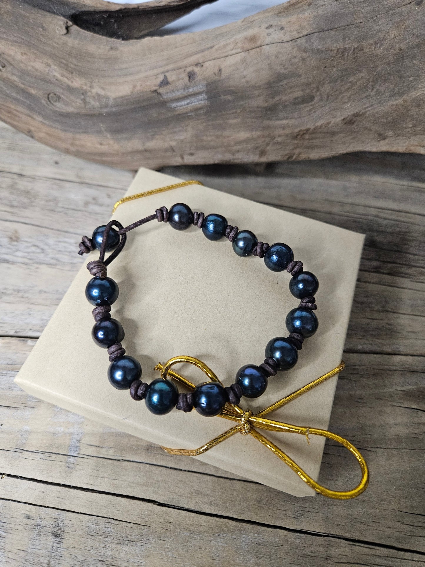 Peacock Pearl Knotted Leather Bracelet: Boho Hippie Jewelry