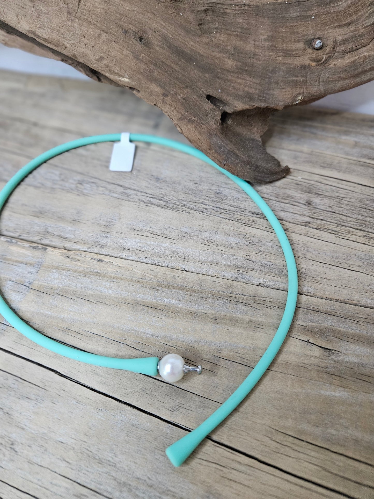 Sea Green Silicone Stretchy Freshwater Pearl Choker Necklace