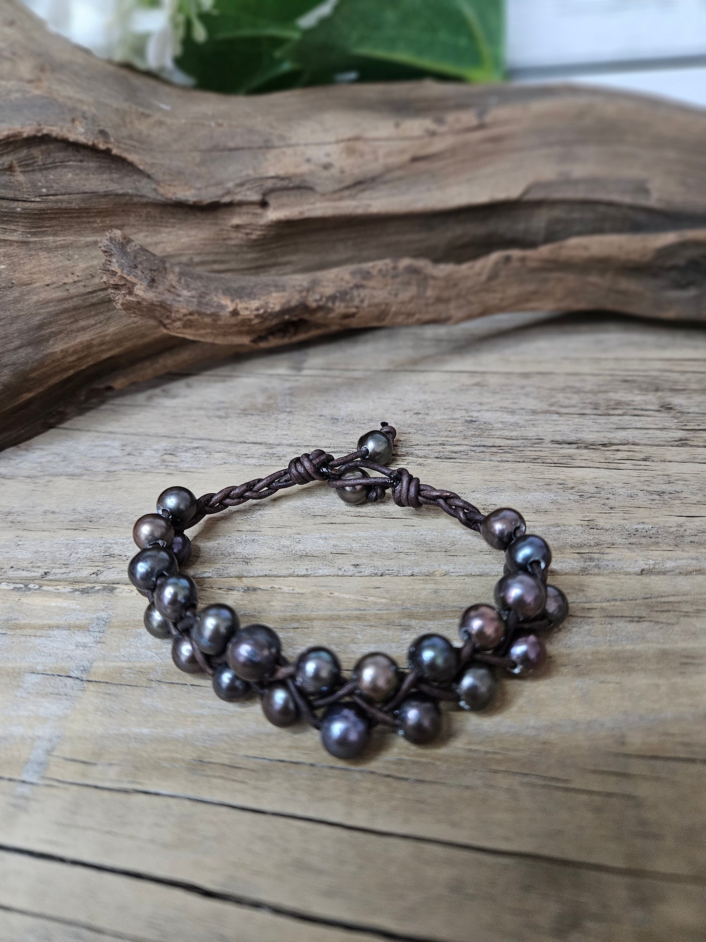 Leather Pearl-Braided Black Pearl on Brown Leather Bracelet