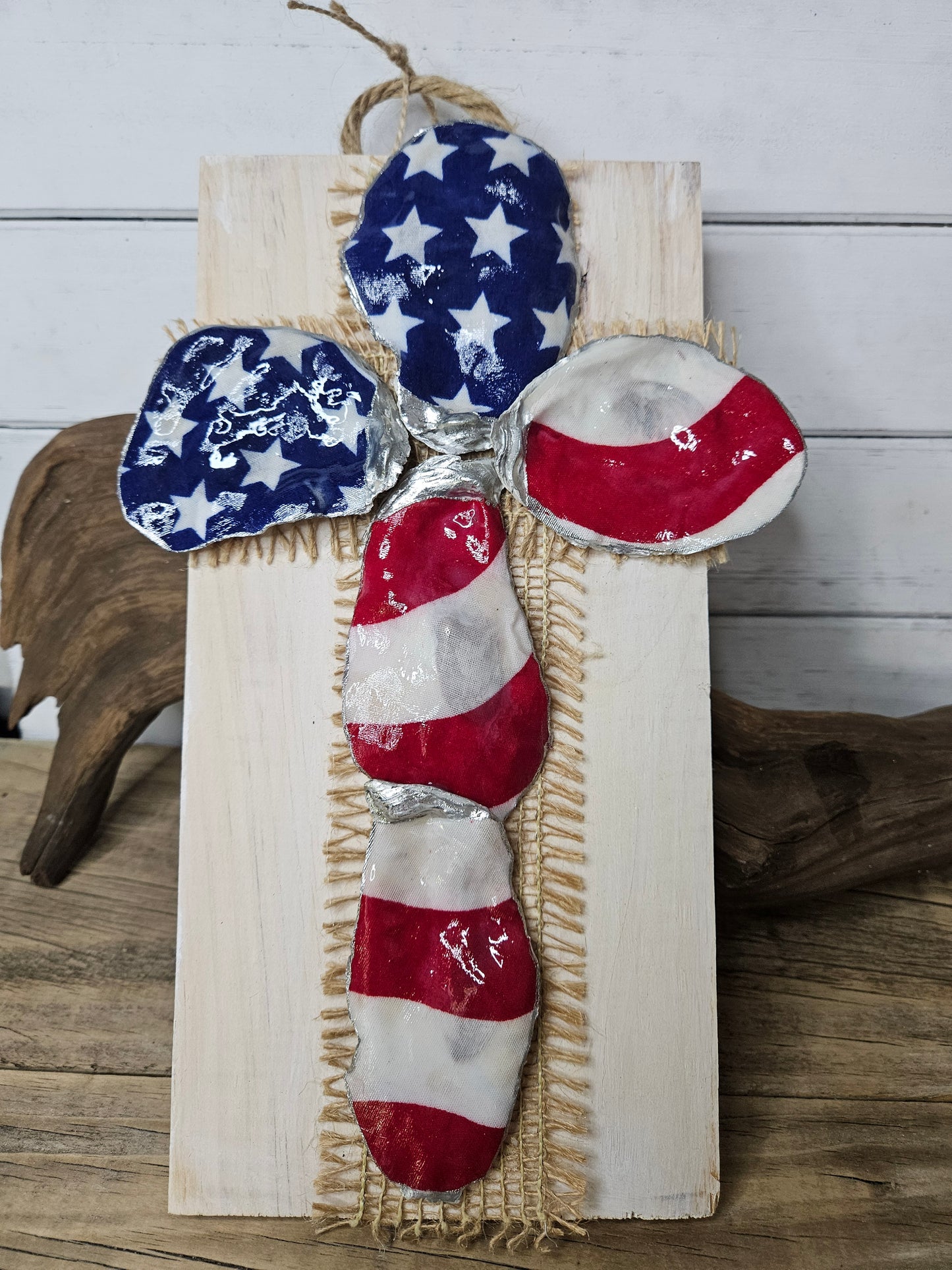 Patriotic Oyster Shell Cross : Red White & Blue