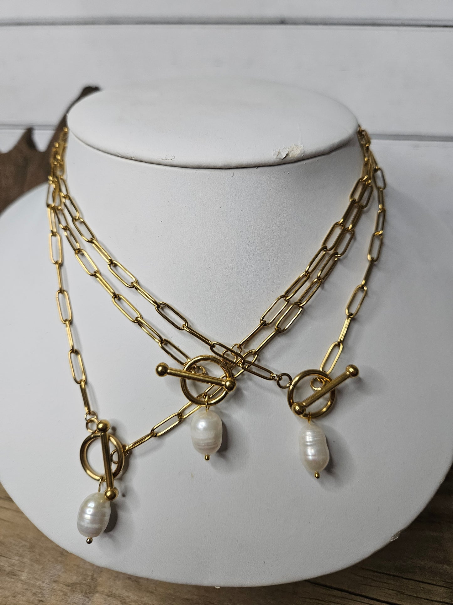 Gold Paperclip Pearl Toggle Necklace
