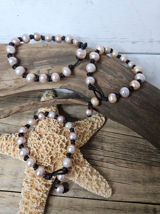 Leather Pearl Mauve Peach color Freshwater Pearl Bracelet