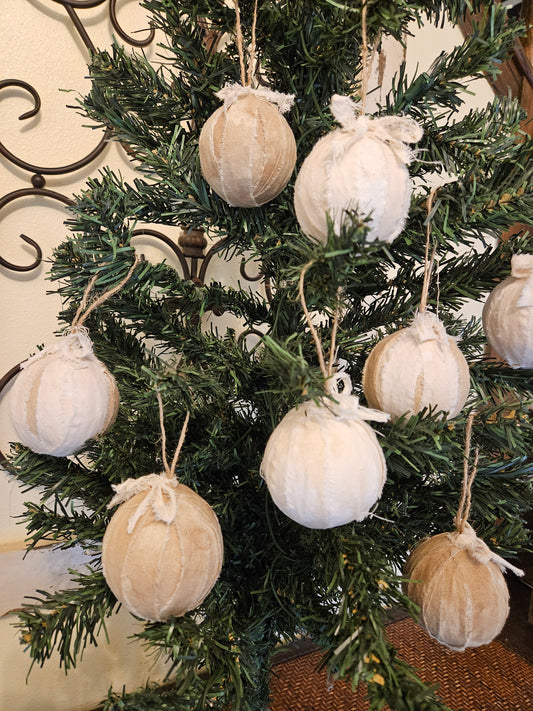 Primitive Shabby Chic Farmhouse Cottage mixed Cotton Rag Fabric Ball Ornaments
