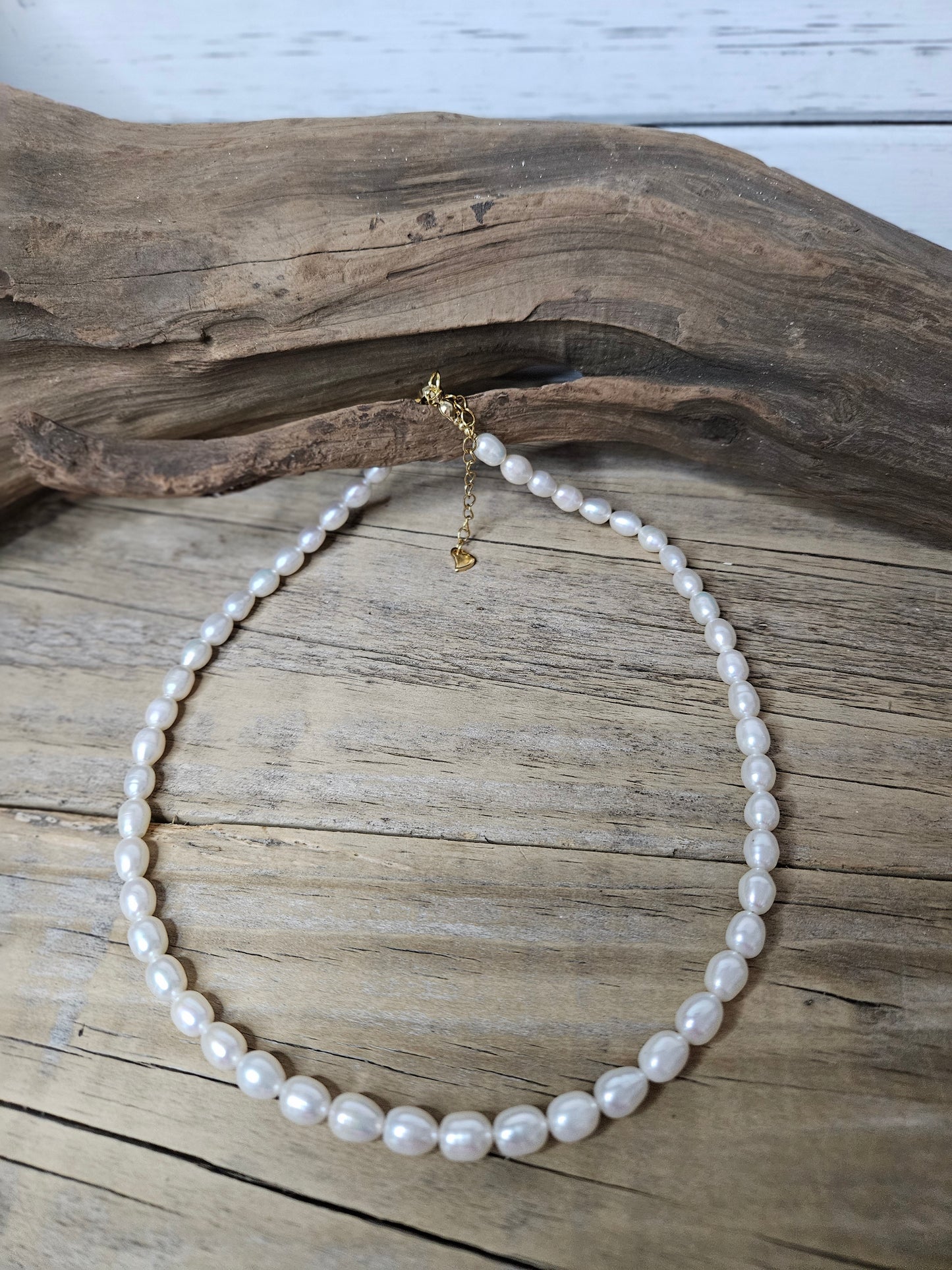 White Freshwater Rice Pearl Necklace